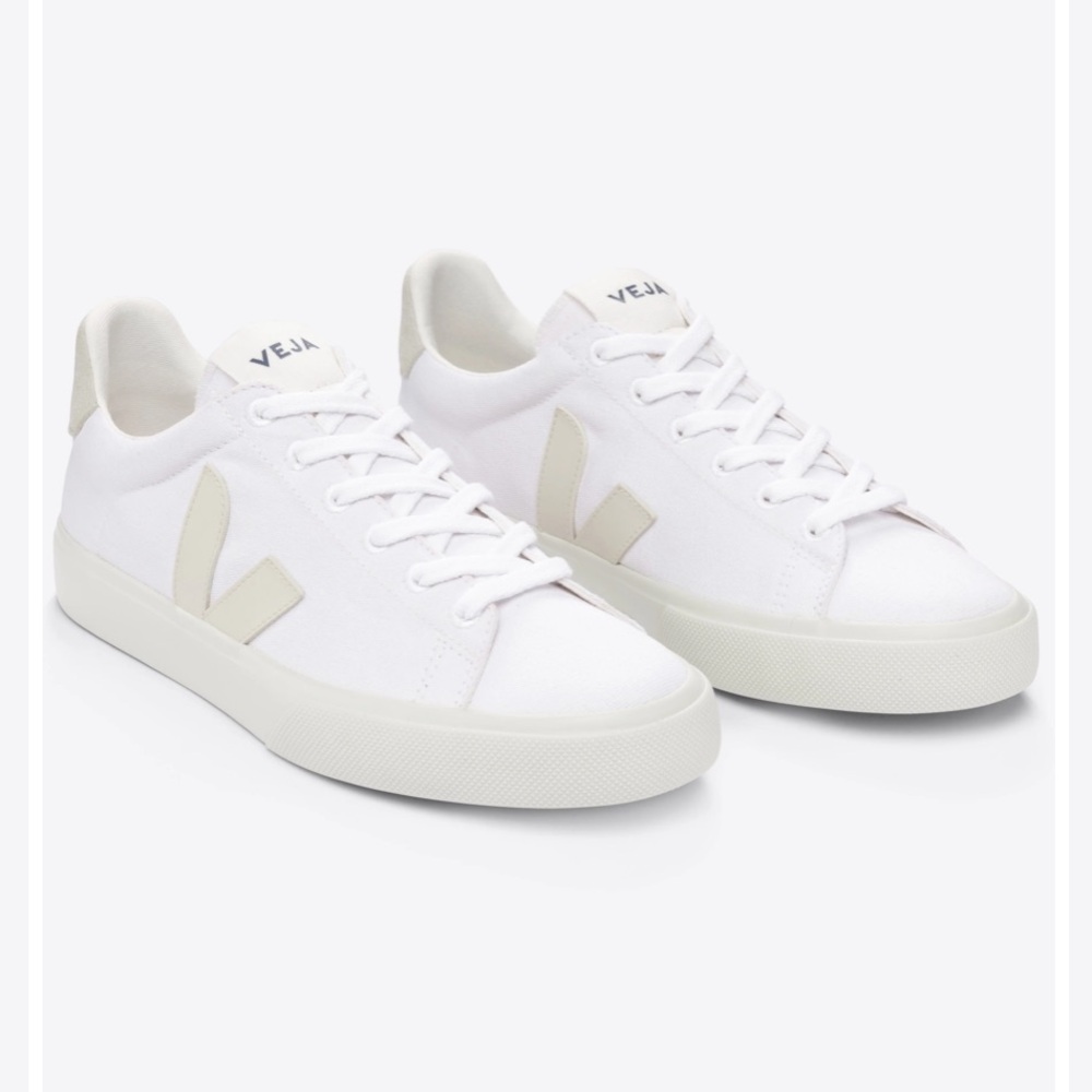 NIB Veja campo canvas sneaker size 9/40